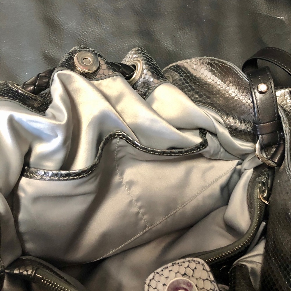 100% Authentic Michael Kors Purse (Made in Italy) - Picture 8 of 8